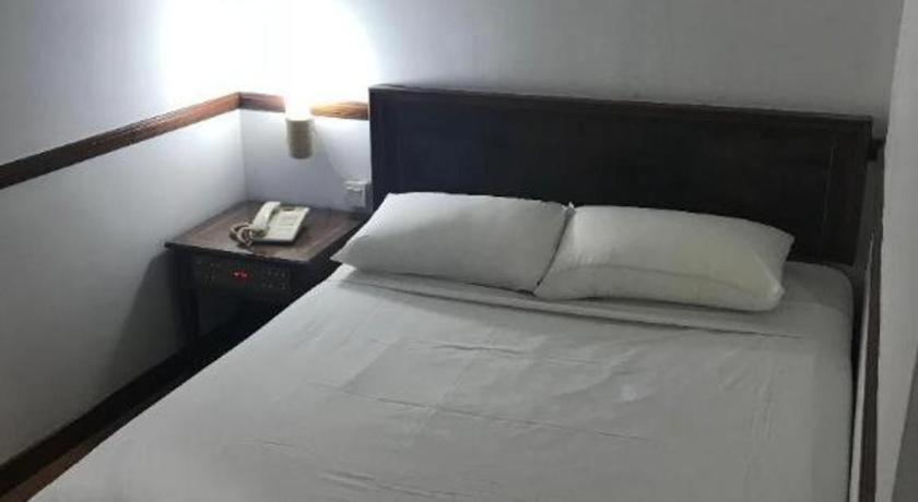Four Chain View Hotel 2*